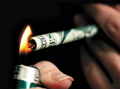 Συνήθεια των φτωχών το τσιγάρο στη Γαλλία